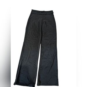 Elegant Extensible Black Women's Wide-Leg Pants